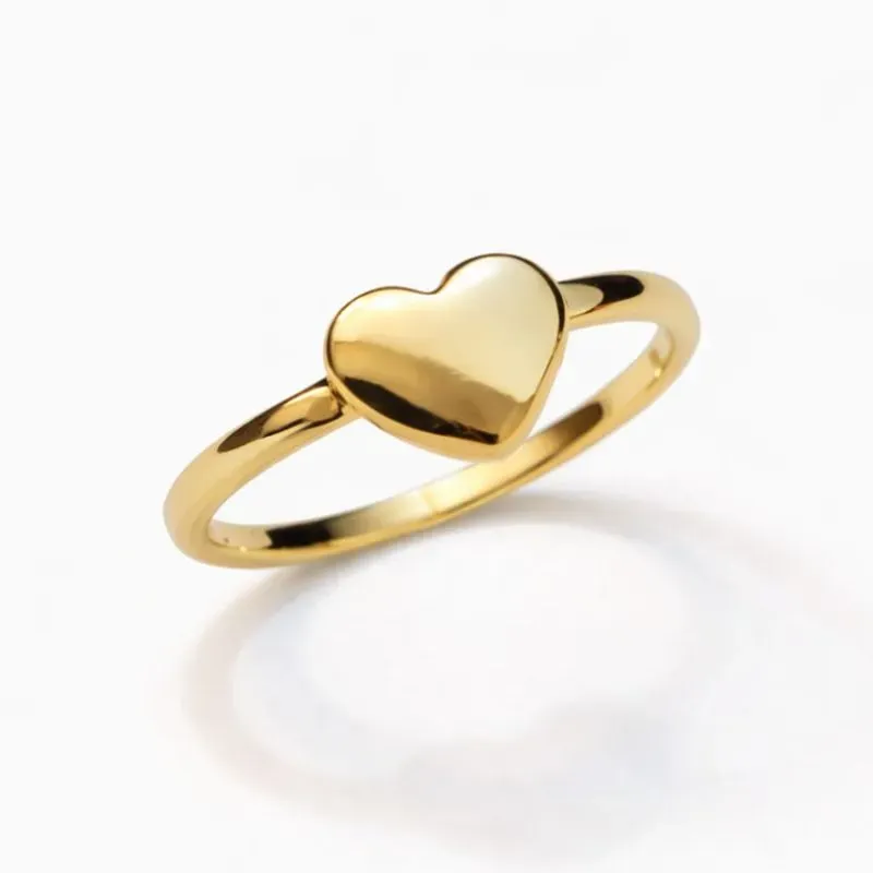 Anel Coração Liso Dourado
