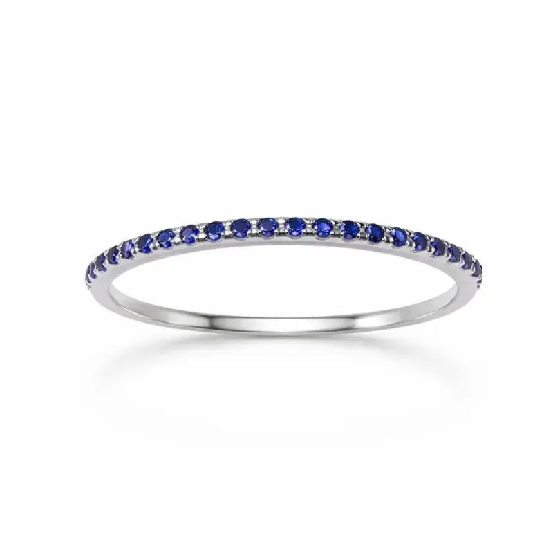 Anel em Prata 925 com Zircônias Azuis