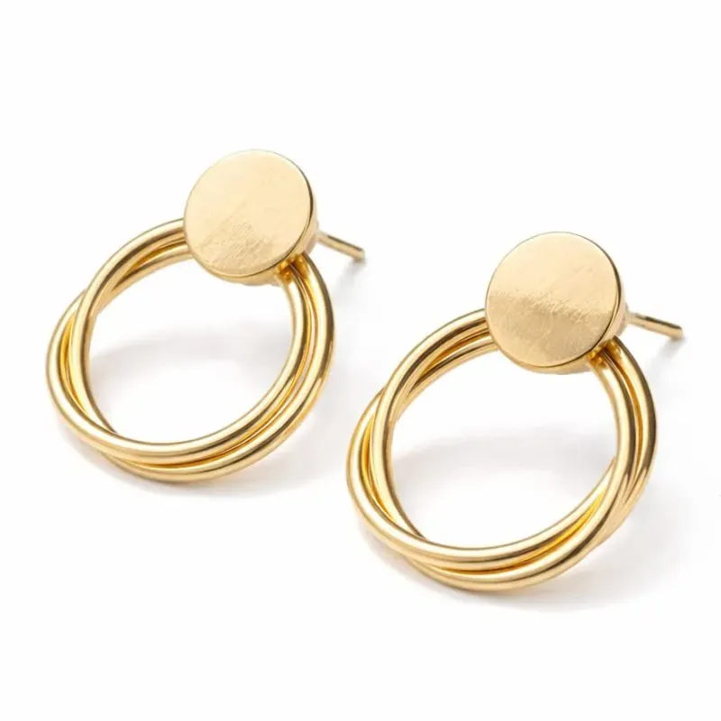 Brinco Argola Moderna com Base Texturizada.