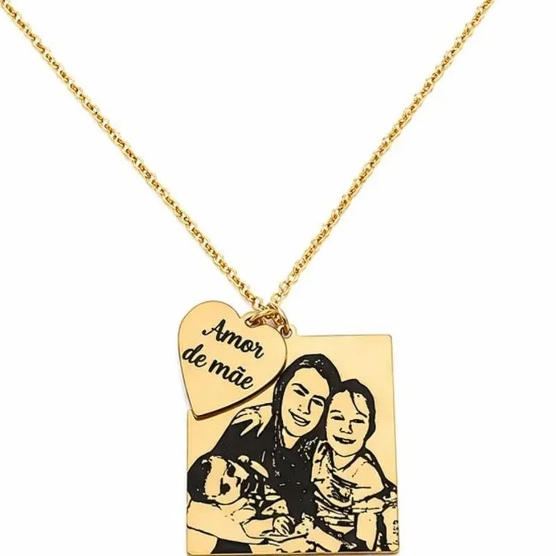 Colar Personalizado Quadrado e Coração