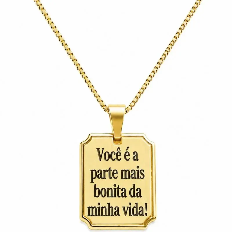 Colar com Pingente Frase Personalizada Placa 1,5 cm x 2 cm.