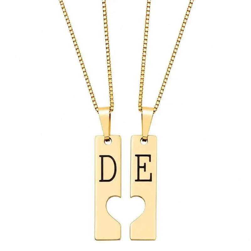 Colar Personalizado com Letras.
