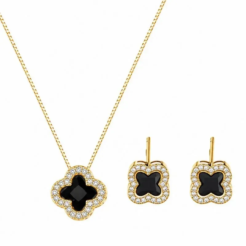 Conjunto Trevo Preto Cravejado  Colar e Brincos.