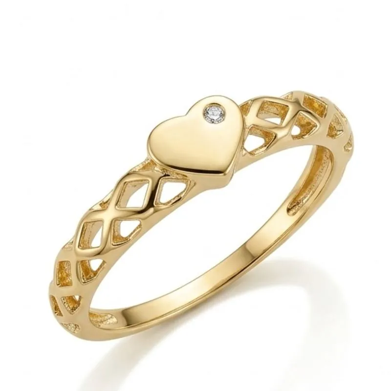 Anel Coração Vazado com Detalhe em Zircônia