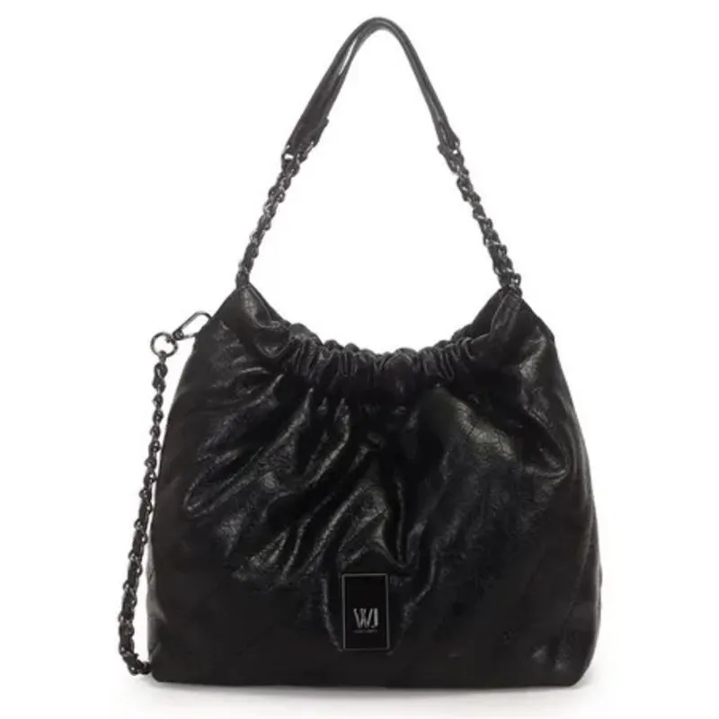 Bolsa Saco Grande Matelassê com Alça Corrente Preta