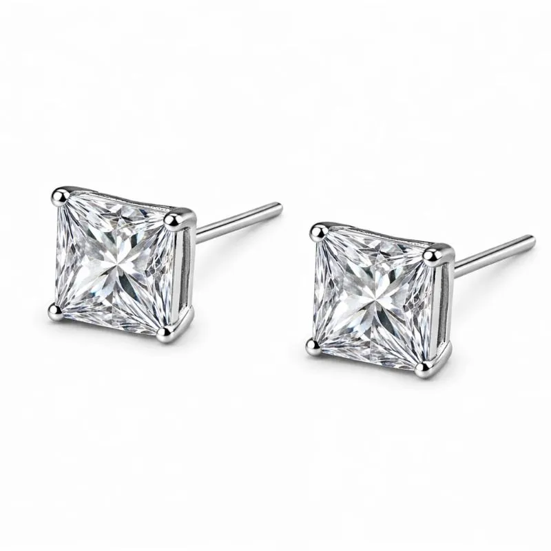 Brinco Ponto de Luz Quadrado 6mm em Prata 925.